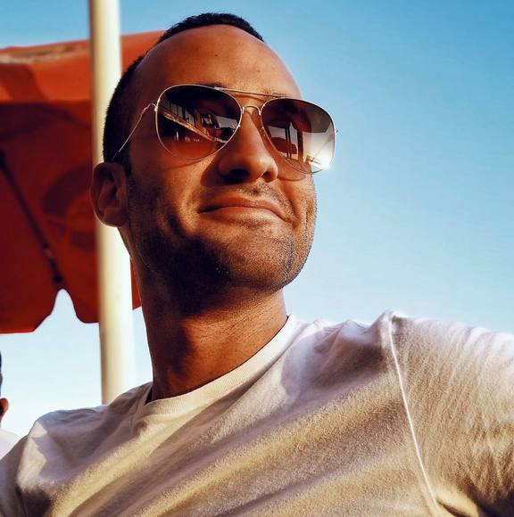 Profile Picture of Greg Moscetti (@gmoscetti) on Poshmark