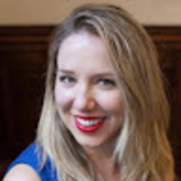 Profile Picture of Kat Alexander (@katialexander) on Poshmark