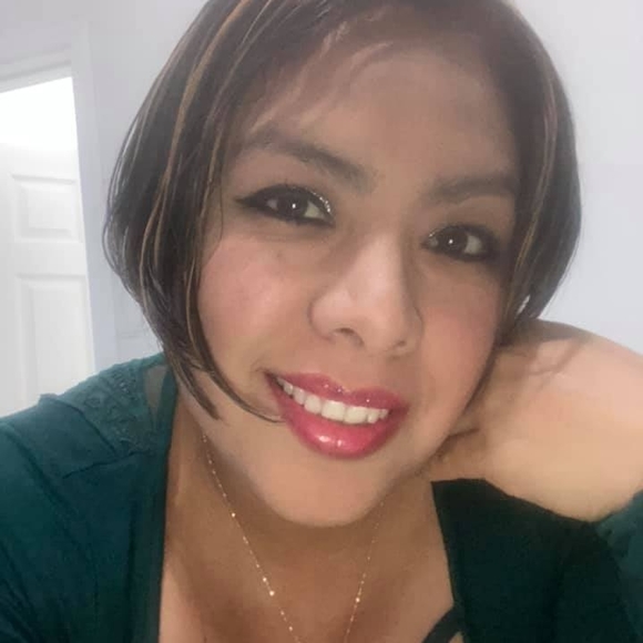 Profile Picture of Itzel berenice Alcantara mejia (@itzmejia218) on Poshmark