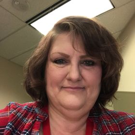 Profile Picture of Stephanie Chapman (@SBCW1999) on Pinterest