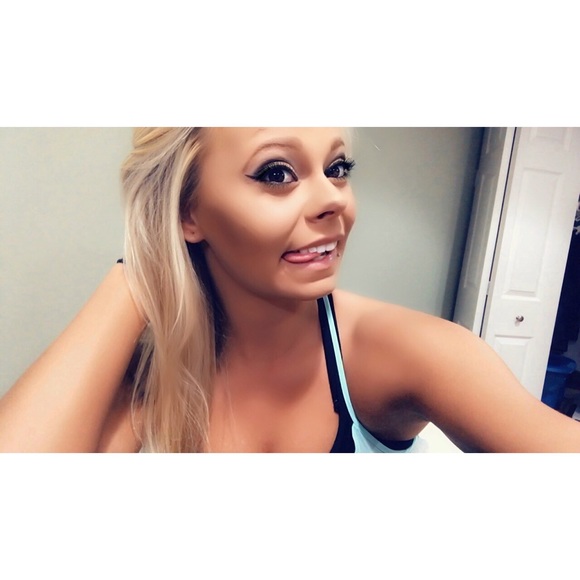 Profile Picture of Paige Ebert (@pmebert) on Poshmark