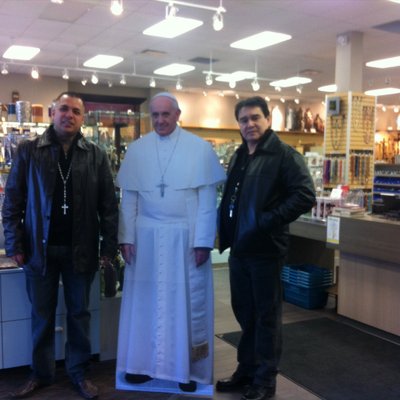 Profile Picture of Robert Shapiro-Balla (@balla_shapiro) on Twitter