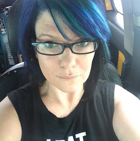 Profile Picture of Vicky Jaeger (@sudsworth) on Poshmark