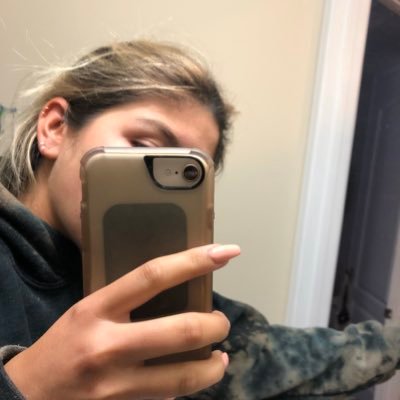 Profile Picture of Lauren Wiles (@Lwiles4) on Twitter