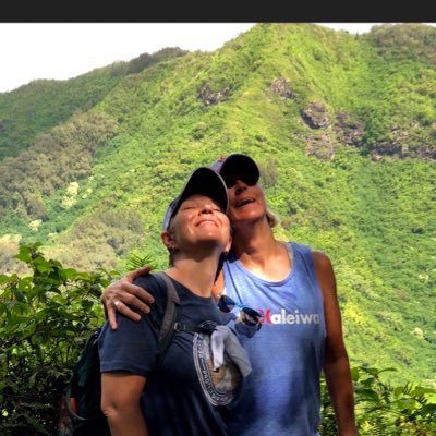 Profile Picture of Jen Barr (@sockher33) on Twitter