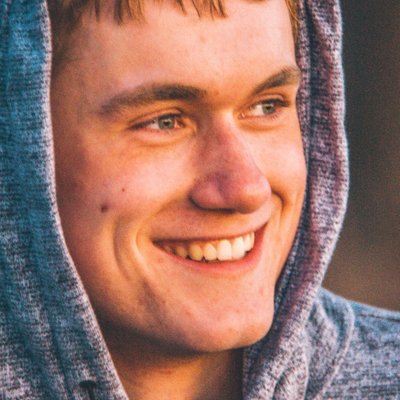 Profile Picture of Cameron Riddle (@TheCamRiddle) on Twitter