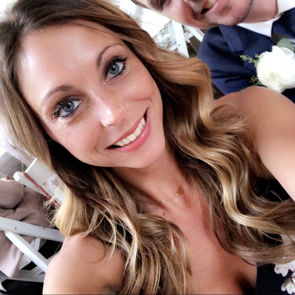 Profile Picture of Jennifer Tomala (@jt7743) on Poshmark