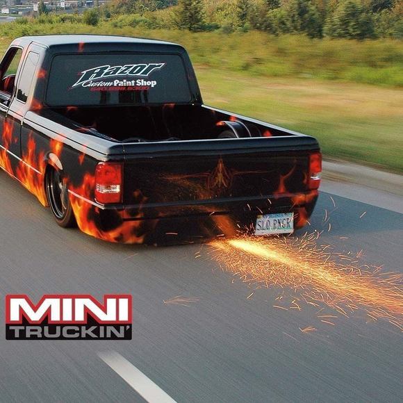 Profile Picture of Jonathan Glen (@jonatanglezjova) on Poshmark