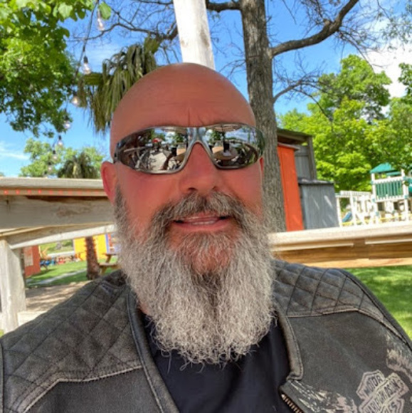 Profile Picture of Mike Schacher (@mikeys0413) on Poshmark