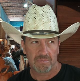 Profile Picture of Fernando Palos (@fernando.palos.313) on Facebook