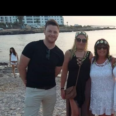 Profile Picture of James Bebb (@jedbebb) on Twitter