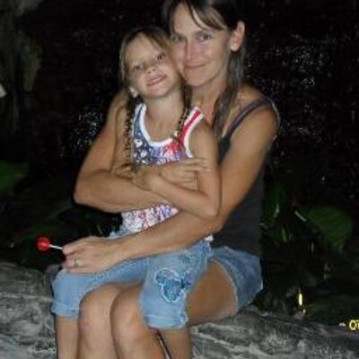 Profile Picture of Shannon Pritchett (@SourcingShannon) on Twitter