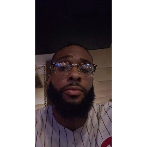 Profile Photo of Franklin Brown (@chef_frankb) on Poshmark