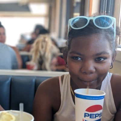 Profile Picture of Chyna M (@ChynaMoore5) on Twitter