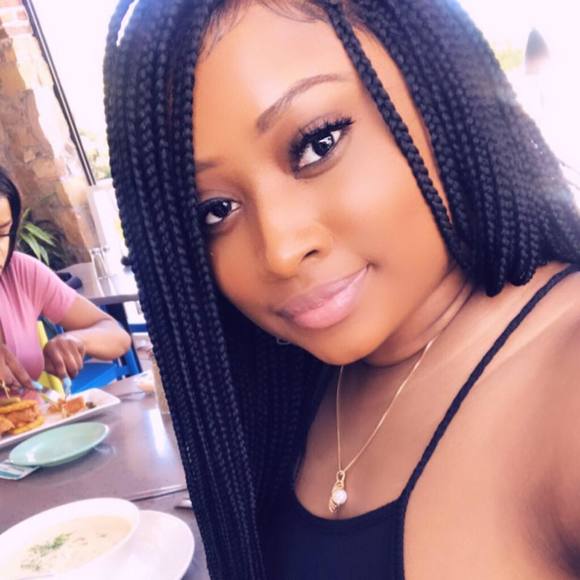 Profile Picture of Mica Oreste (@fab_21) on Poshmark