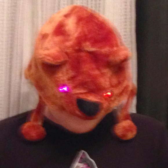 Profile Picture of Reid Gilsdorf (@reidgilsdorf) on Poshmark