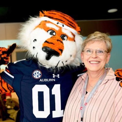 Profile Picture of Cathy Cobb (@CathyCo14949506) on Twitter