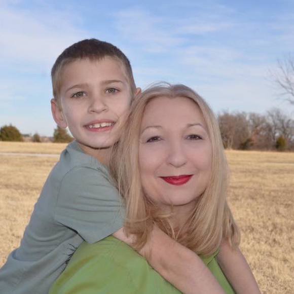 Carol Dequeant - Poshmark Profile Picture of Carol Dequeant (@cadequeant) on Poshmark