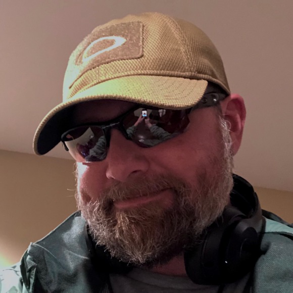 Profile Picture of Jason Nicklaus (@jrnicklaus) on Poshmark