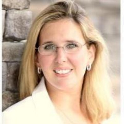 Profile Picture of Robin Rogers (@Trained2MoveU) on Twitter