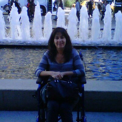 Profile Picture of Linda Reyzis (@Lindamama3) on Twitter