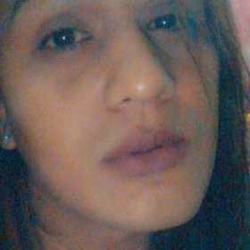 Profile Picture of Kelly Capones (@kellycapones) on Pinterest