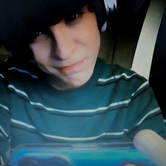 Luke Stich - Poshmark Profile Picture of Luke Stich (@lukekoshi) on Poshmark