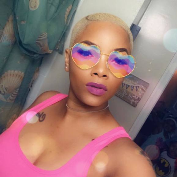 Profile Picture of Nisha Staxx (@mstaxx) on Poshmark