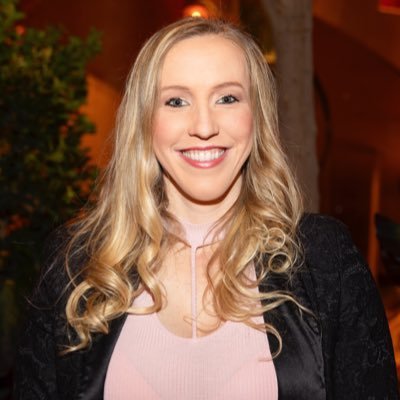 Profile Picture of Cassondra Keven (@CassyKeven) on Twitter