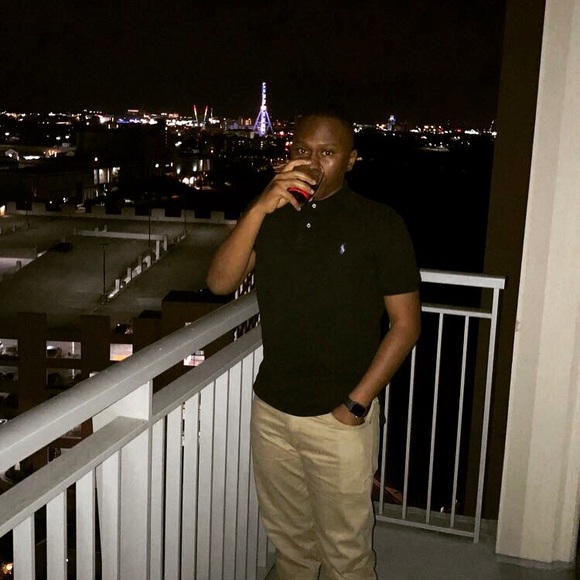 Profile Picture of Andrew Simpson (@andrewsimpsonj) on Poshmark