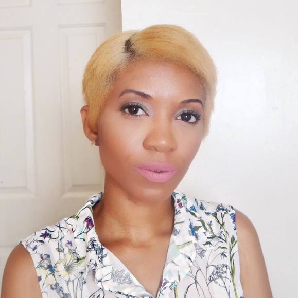 Profile Picture of Kerine Bernard (@kerinebernard77) on Poshmark
