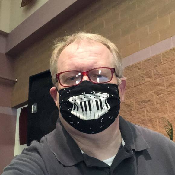 Profile Picture of Jeff Barnes (@jeffbarnes) on Poshmark