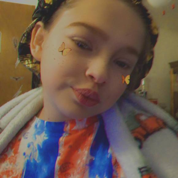 Profile Picture of Victoria Galbus (@victoriagalbus) on Poshmark