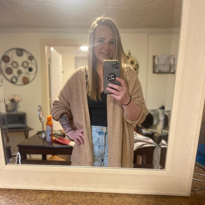 Profile Picture of Sara Utter (@sarautter1) on Tiktok