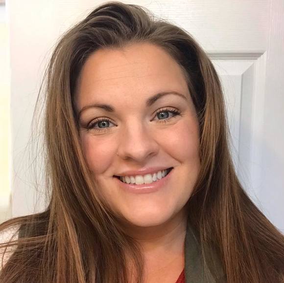 Profile Picture of Christa Gooch (@serendipity_cj) on Poshmark