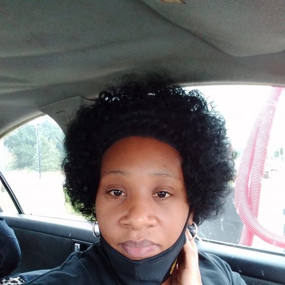 Profile Picture of Cleopatra Perry (@cleopatraperry2) on Poshmark