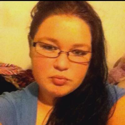 Profile Picture of April Frank (@aprilfrank16) on Twitter