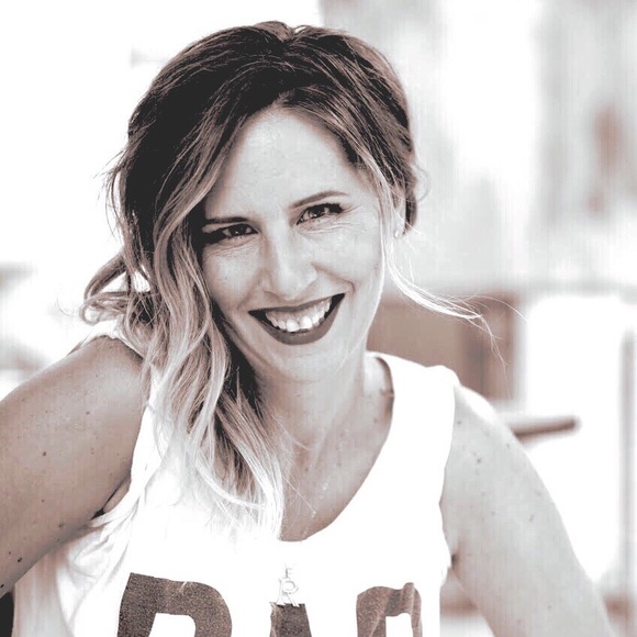 Ronei Faganello - Poshmark Profile Picture of Ronei Faganello (@roneicyan) on Poshmark