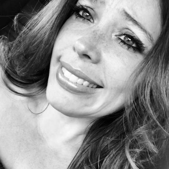 Profile Picture of Jessica Nisenbaum (@j_nisenbaum) on Poshmark