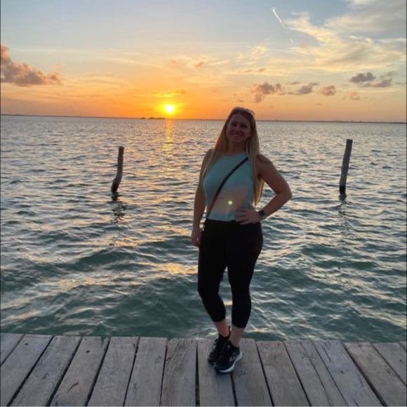 Profile Picture of Alex Strieter (@strieter07) on Poshmark