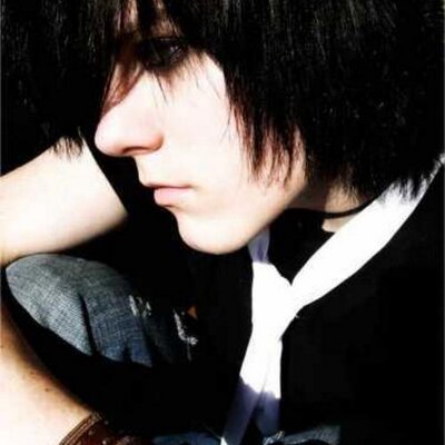 Profile Picture of Jeffrey Gallardo (@crowninocent) on Twitter