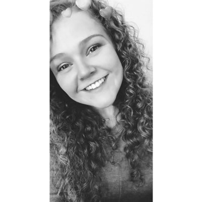 Profile Picture of Lea Tilley (@leaannette_xo) on Twitter