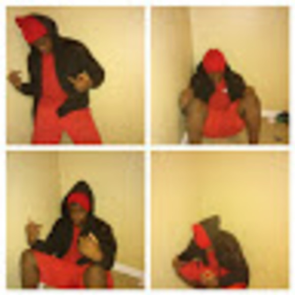 Damien Thornton - Poshmark Profile Picture of Damien Thornton (@damienthornton) on Poshmark