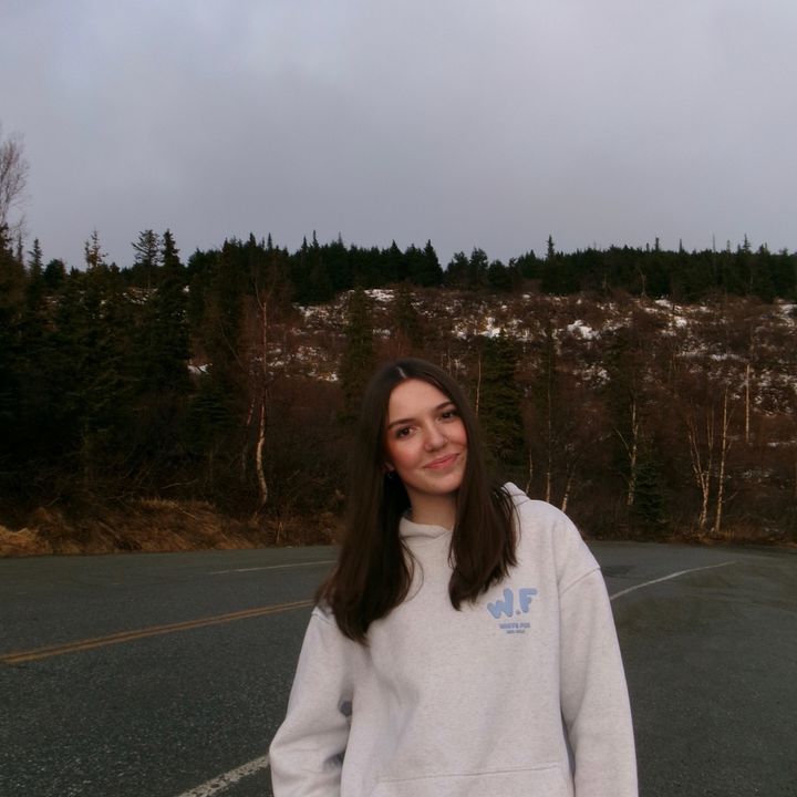 Profile Picture of peyton (@peytonhays) on Tiktok