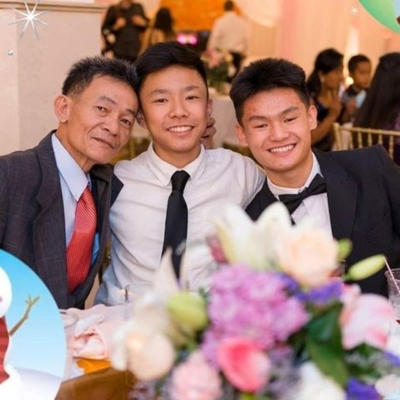 Profile Picture of Steven Hong (@stevenhong269) on Poshmark