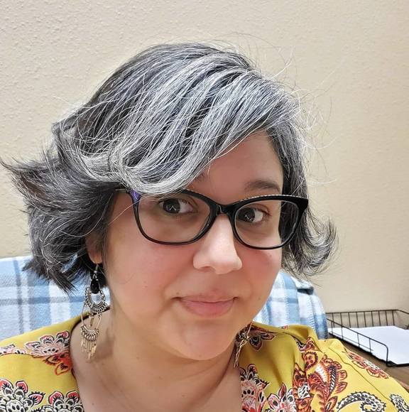 Sunshine Sanchez - Poshmark Profile Picture of Sunshine Sanchez (@sunsan0816) on Poshmark