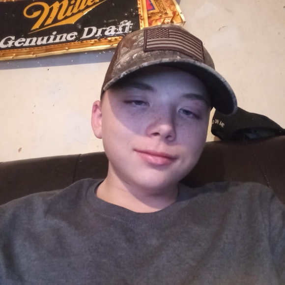 Profile Picture of Tyler Taylor (@tyler23679) on Poshmark