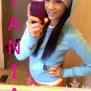 Profile Picture of Tania Casas (@tania_casas) on Myspace
