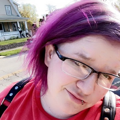 Profile Picture of Miranda Grimm (@MirandaGrimm15) on Twitter