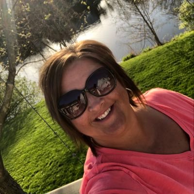 Profile Picture of Beverly Floyd (@Beverly38315892) on Twitter